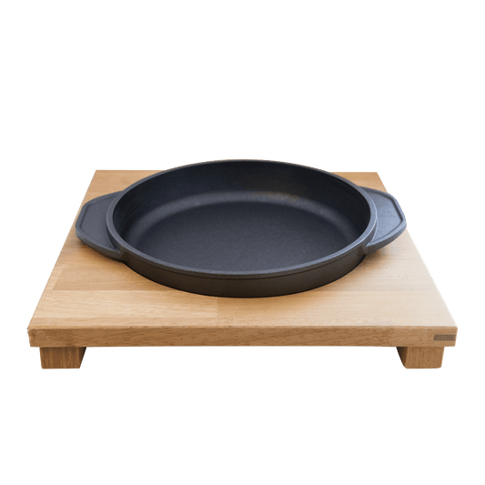 Support en bois pour poêlon.